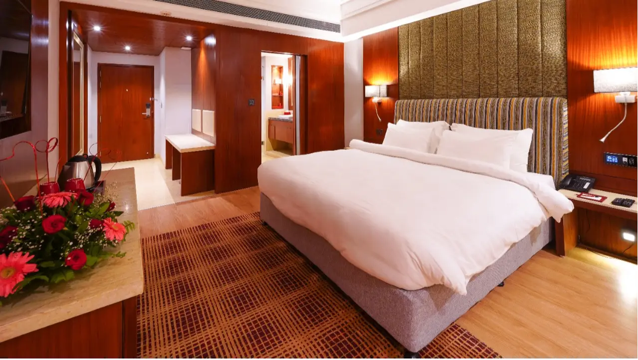 SuperDeluxe Room